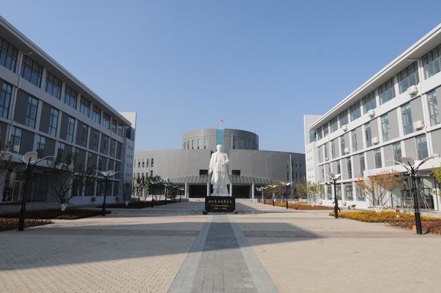 铁岭卫生职业学院