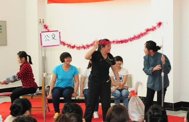 院团委举行第三届校园文化艺术节之文明礼仪情景剧大赛