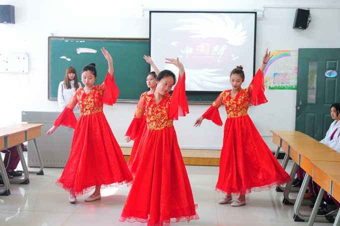 团中央统战部领导莅临我院指导共青团工作