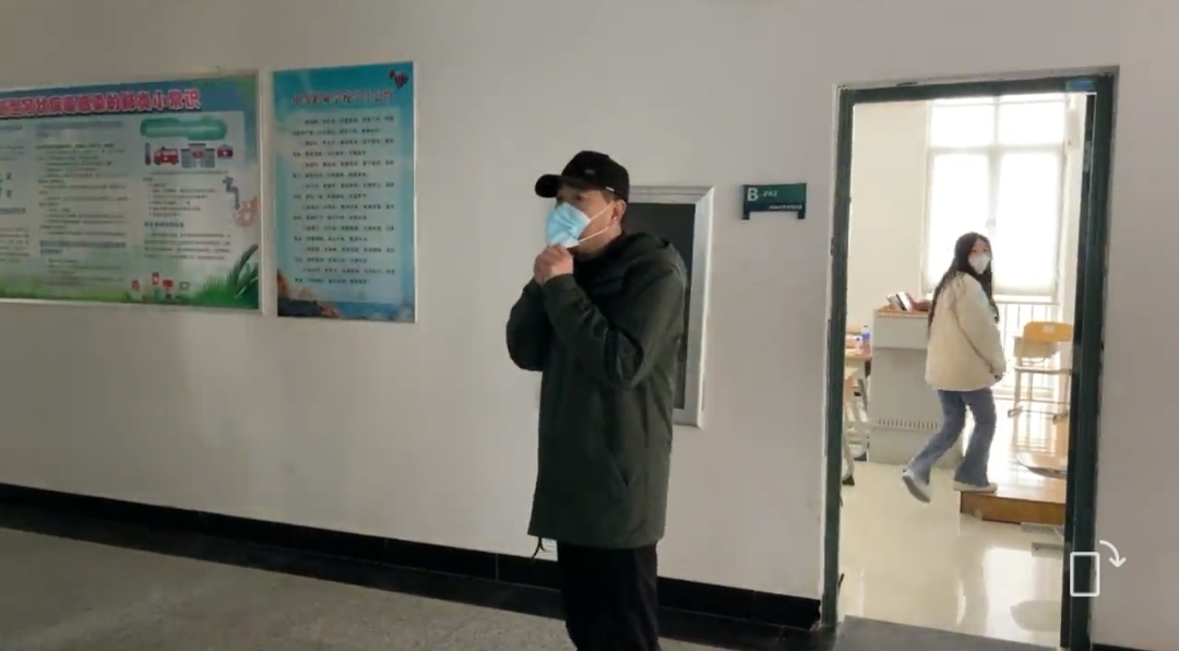 坚守一线守初心 疫情防控勇担当